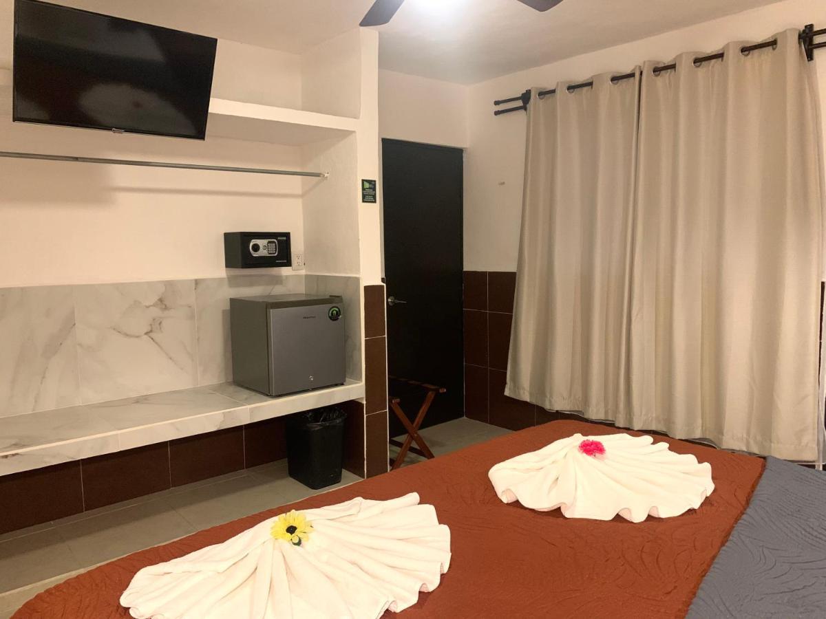 Hotel La Casa Del Capi 홀박스아일랜드 외부 사진