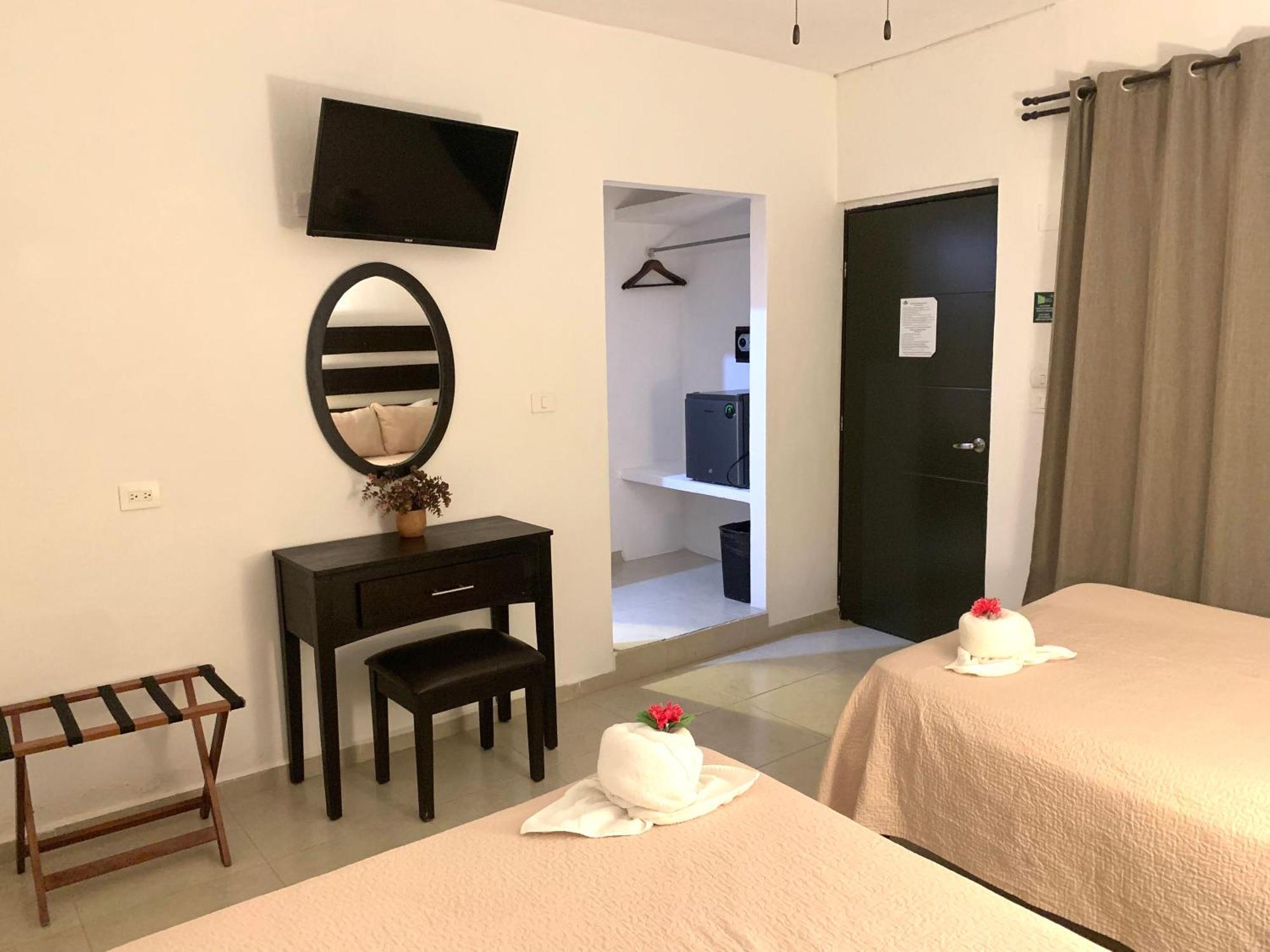 Hotel La Casa Del Capi 홀박스아일랜드 외부 사진