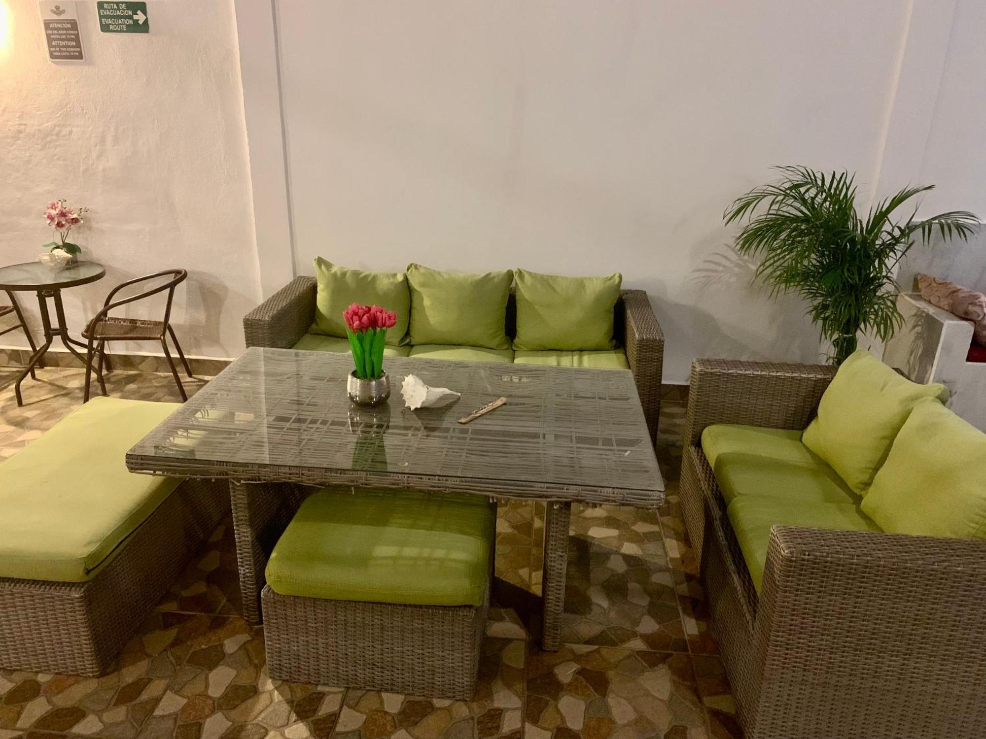 Hotel La Casa Del Capi 홀박스아일랜드 외부 사진